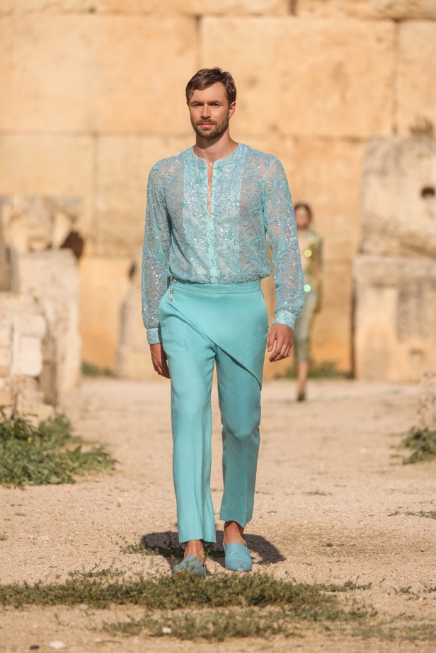 مجموعة أزياء دار جورج حبيقة الجاهزة لربيع وصيف 2024