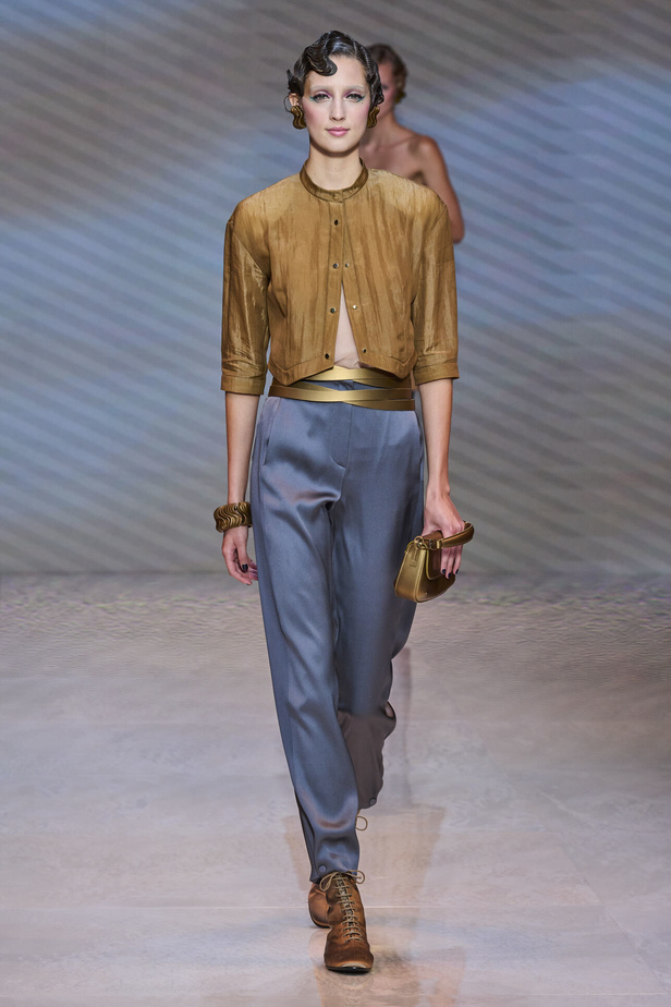 مجموعة Giorgio Armani لربيع وصيف 2024