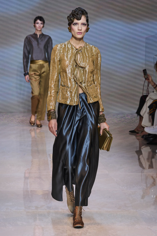 مجموعة Giorgio Armani لربيع وصيف 2024