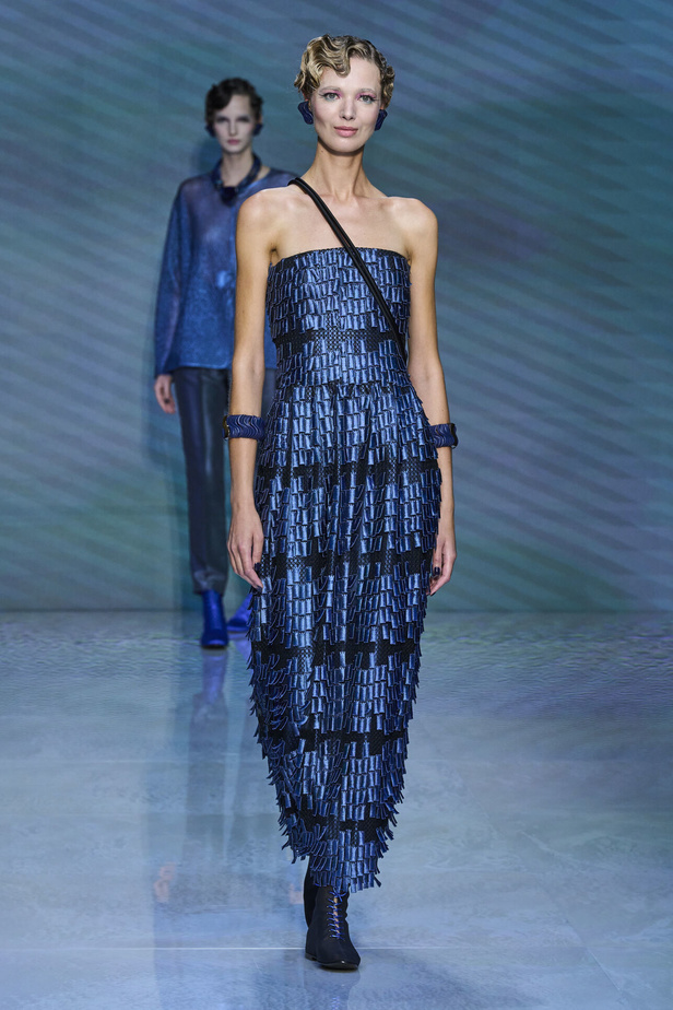 مجموعة Giorgio Armani لربيع وصيف 2024