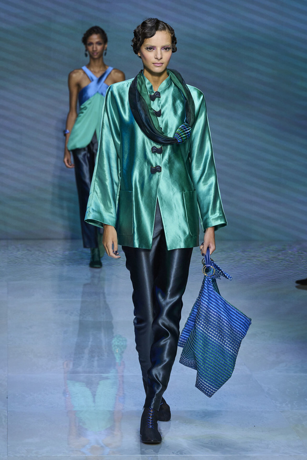 مجموعة Giorgio Armani لربيع وصيف 2024