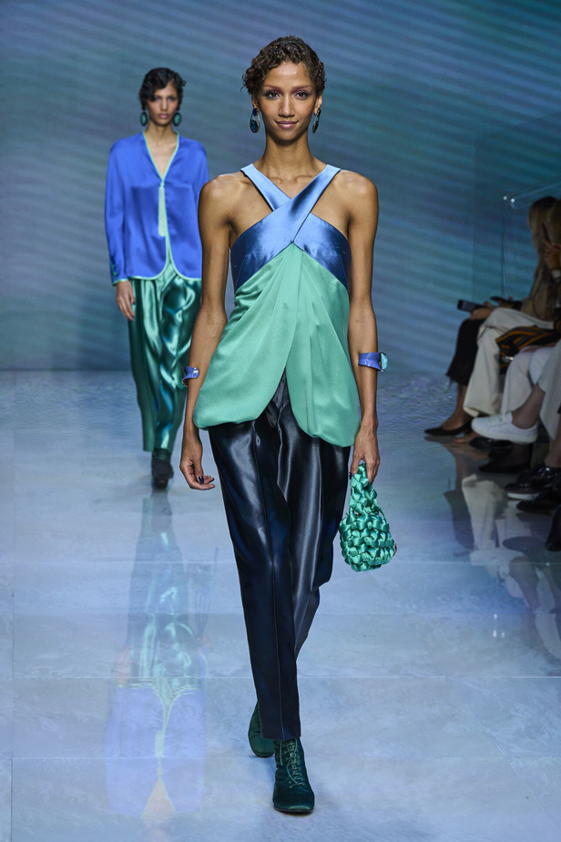 مجموعة Giorgio Armani لربيع وصيف 2024