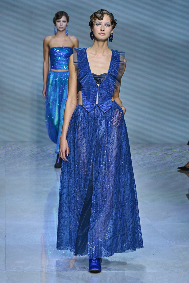 مجموعة Giorgio Armani لربيع وصيف 2024