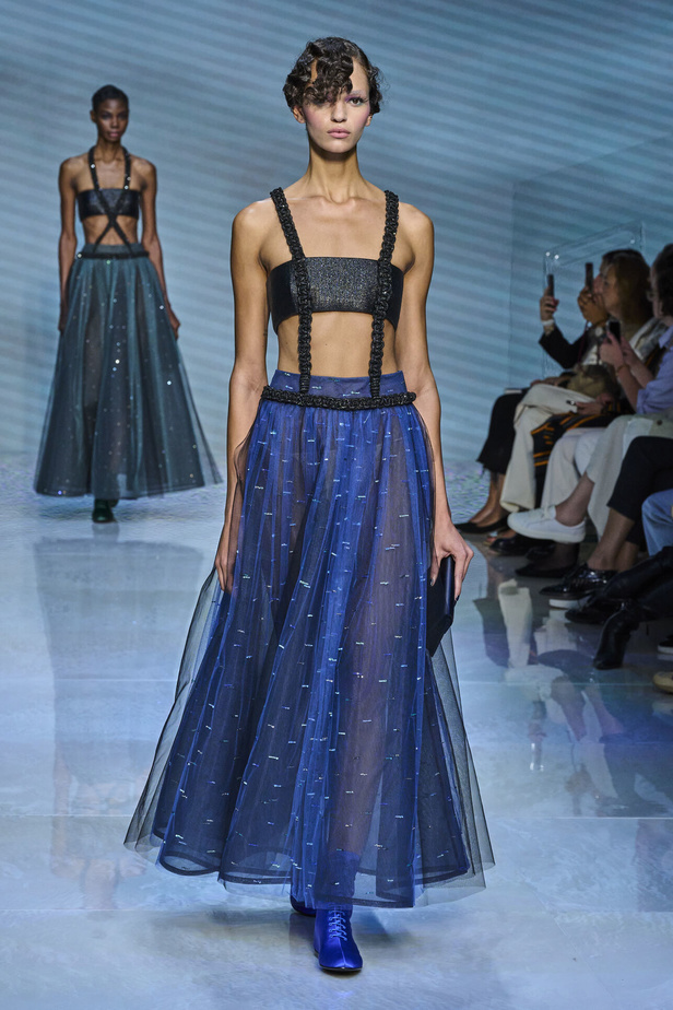 مجموعة Giorgio Armani لربيع وصيف 2024