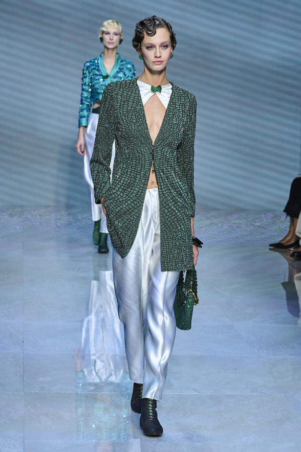 مجموعة Giorgio Armani لربيع وصيف 2024