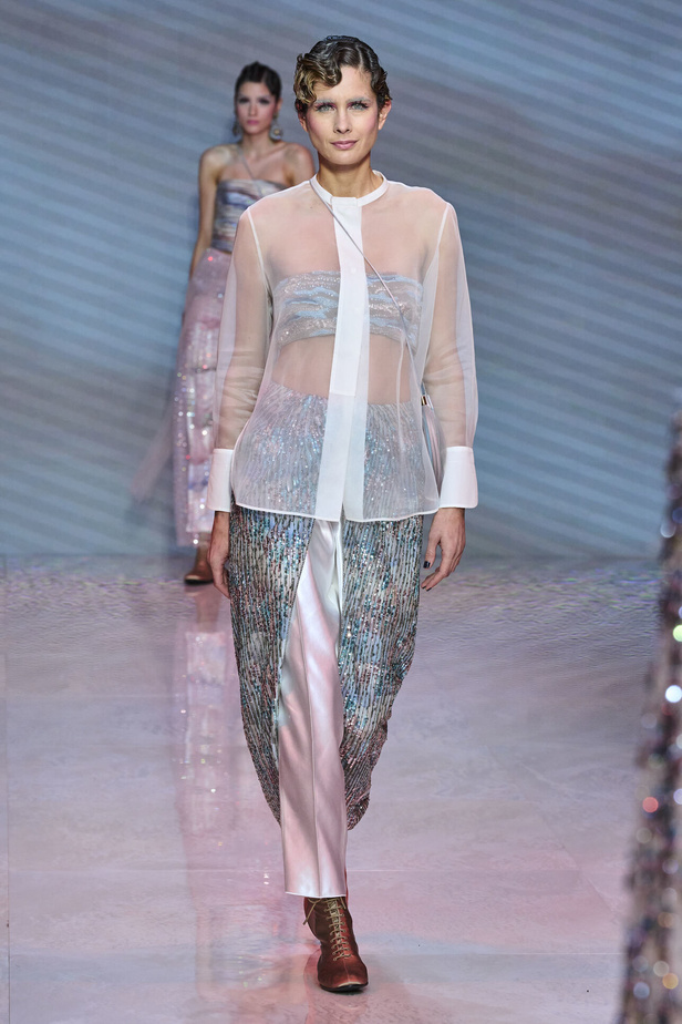 مجموعة Giorgio Armani لربيع وصيف 2024