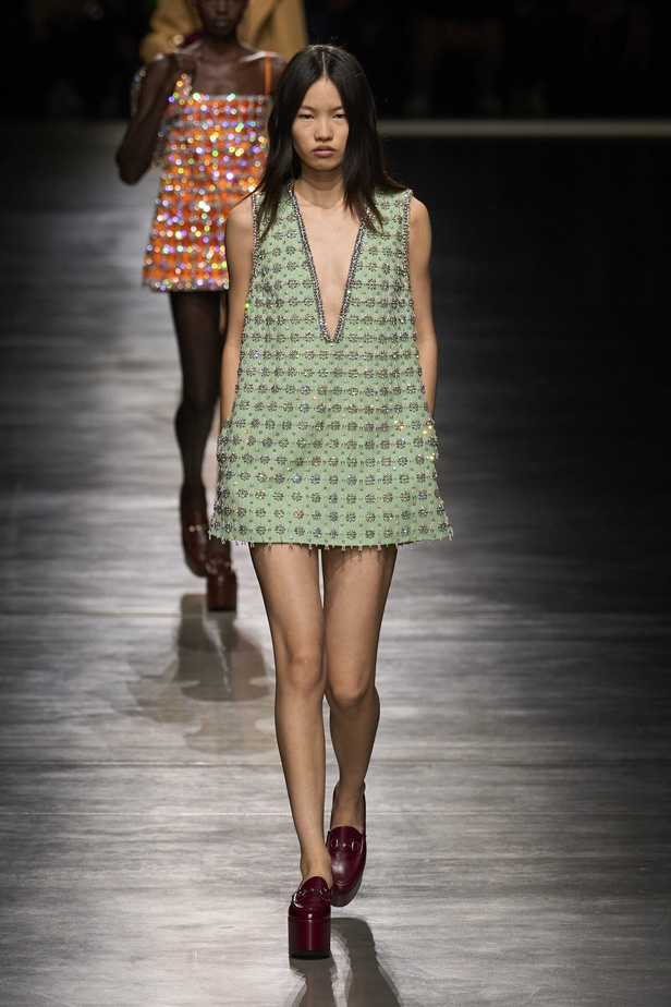 "غوتشي" تحيي لوناً جديداً وإنطلاقة جديدة في ميلان تسحر الألباب