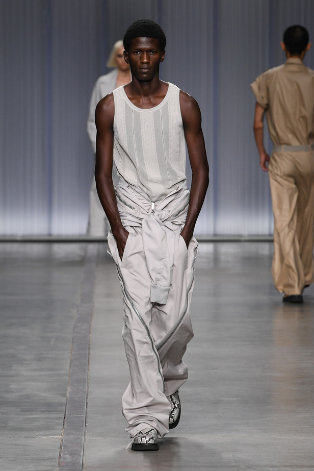 ICEBERG تفتتح أسبوع الموضة في ميلان بتصاميم متمردة 