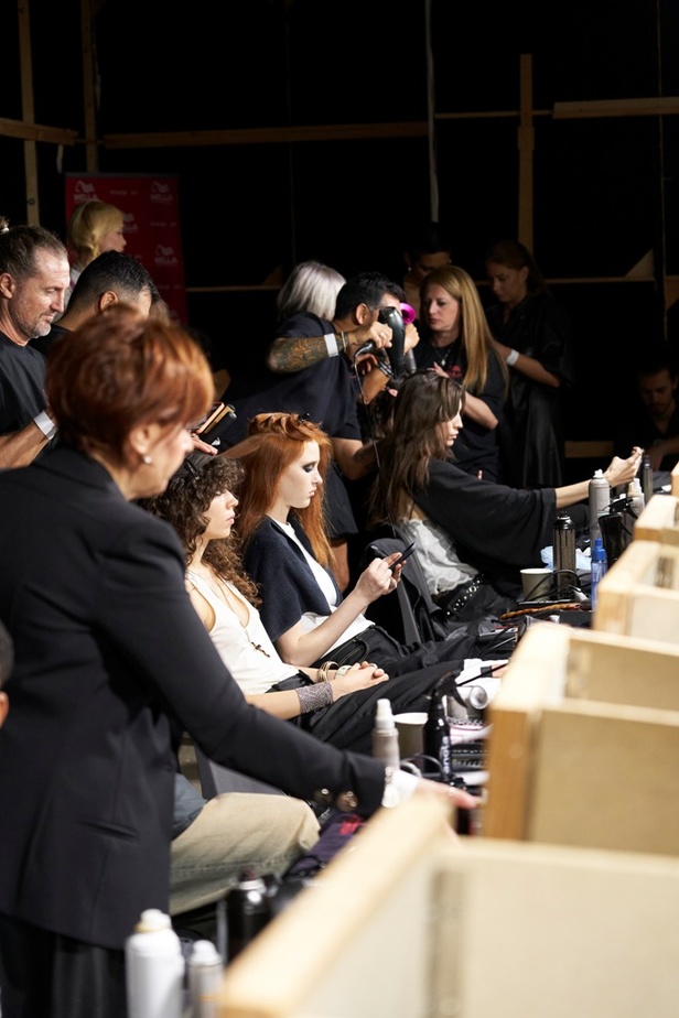 ICEBERG تفتتح أسبوع الموضة في ميلان بتصاميم متمردة 