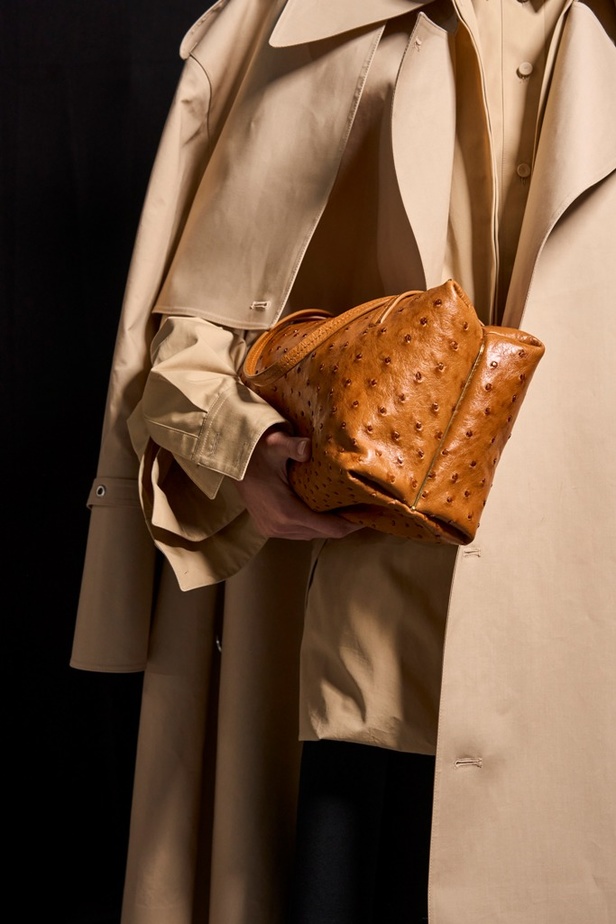 بساطة ودقة عالية في مجموعة Jil Sander لربيع وصيف 2024