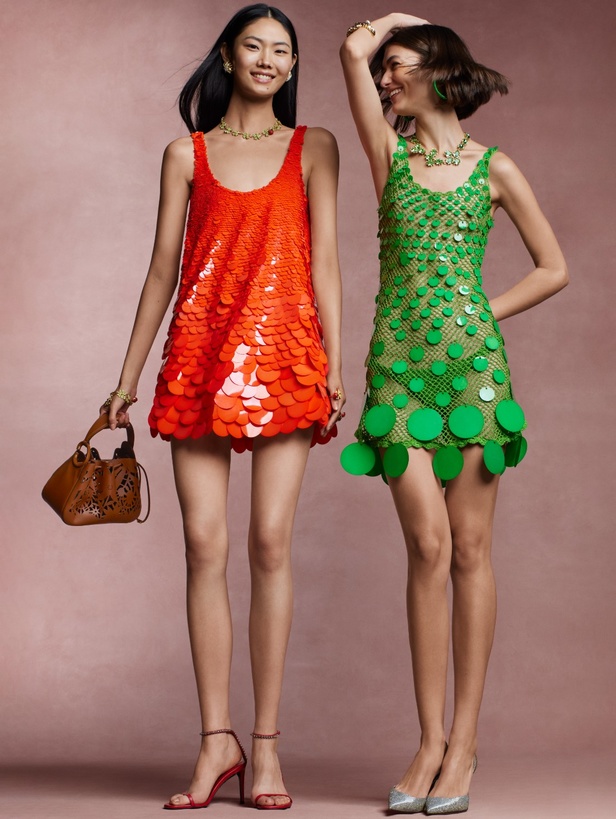 مجموعة Oscar de la Renta لربيع وصيف 2024