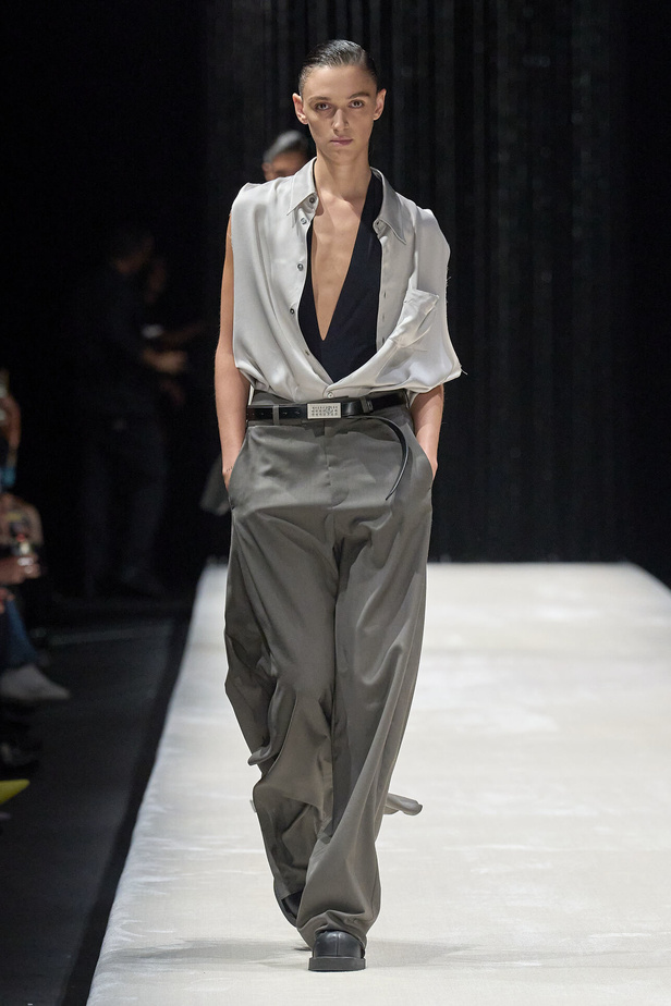 مجموعة MM6 Maison Margiela لربيع وصيف 2024