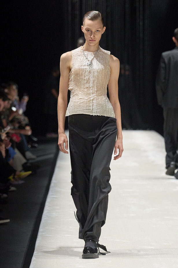 مجموعة MM6 Maison Margiela لربيع وصيف 2024