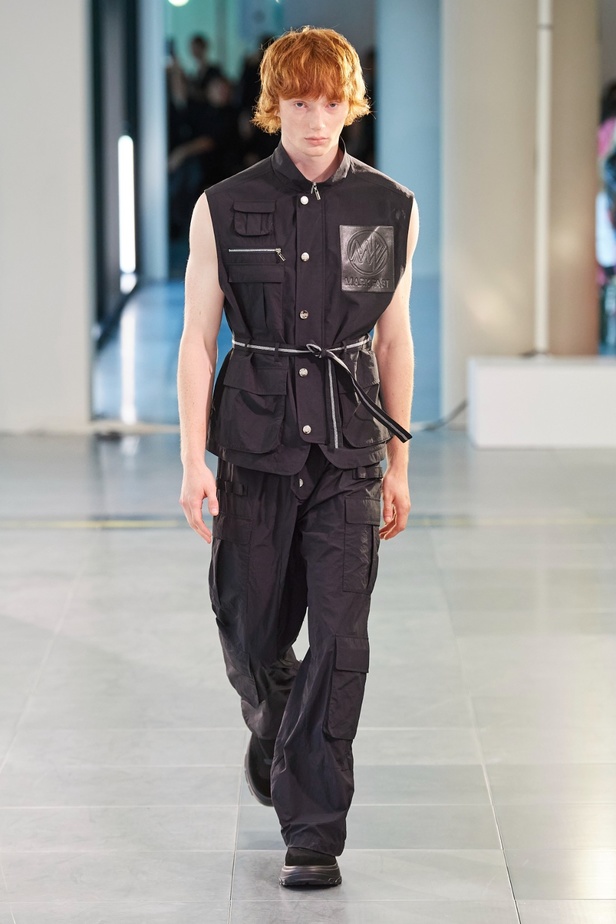 مجموعة Mark Fast لربيع وصيف 2024