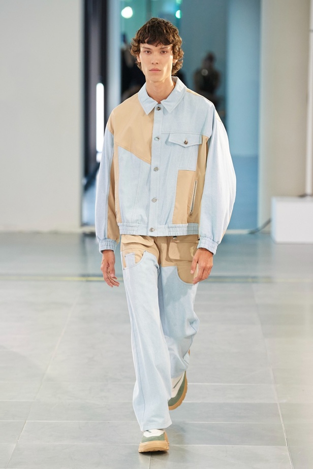 مجموعة Mark Fast لربيع وصيف 2024