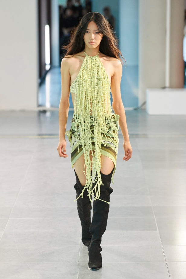 مجموعة Mark Fast لربيع وصيف 2024