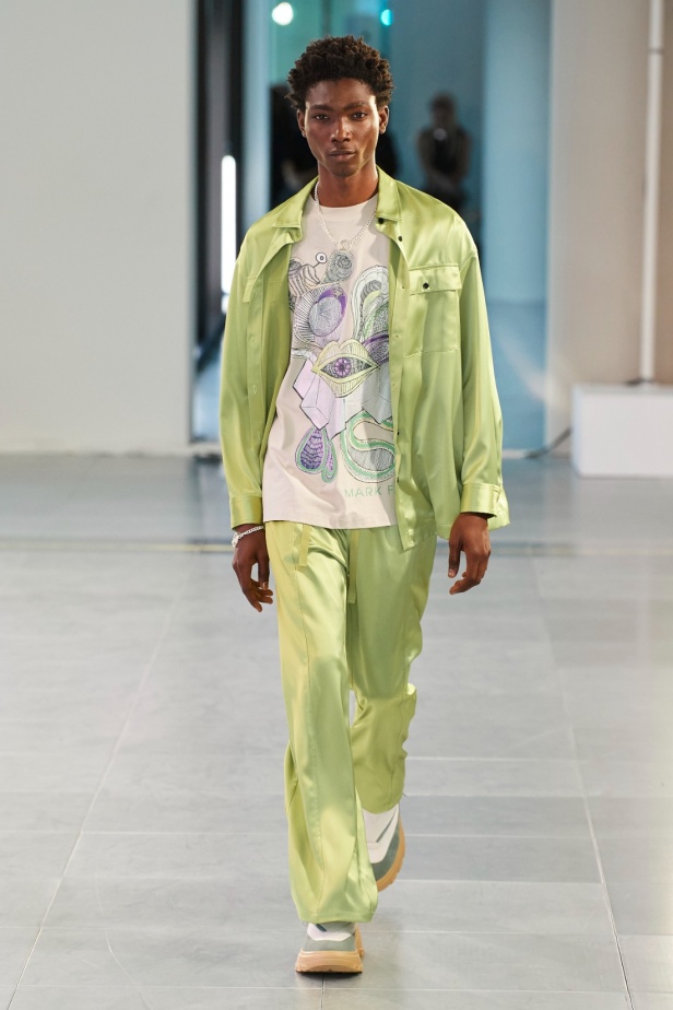 مجموعة Mark Fast لربيع وصيف 2024