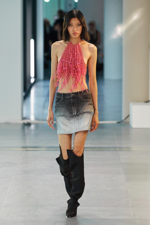 مجموعة Mark Fast لربيع وصيف 2024