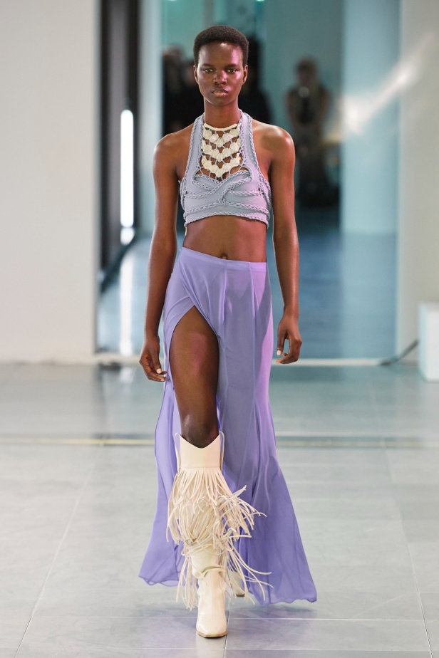 مجموعة Mark Fast لربيع وصيف 2024