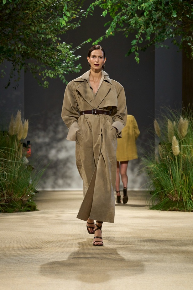 مجموعة Max Mara لربيع وصيف 2024