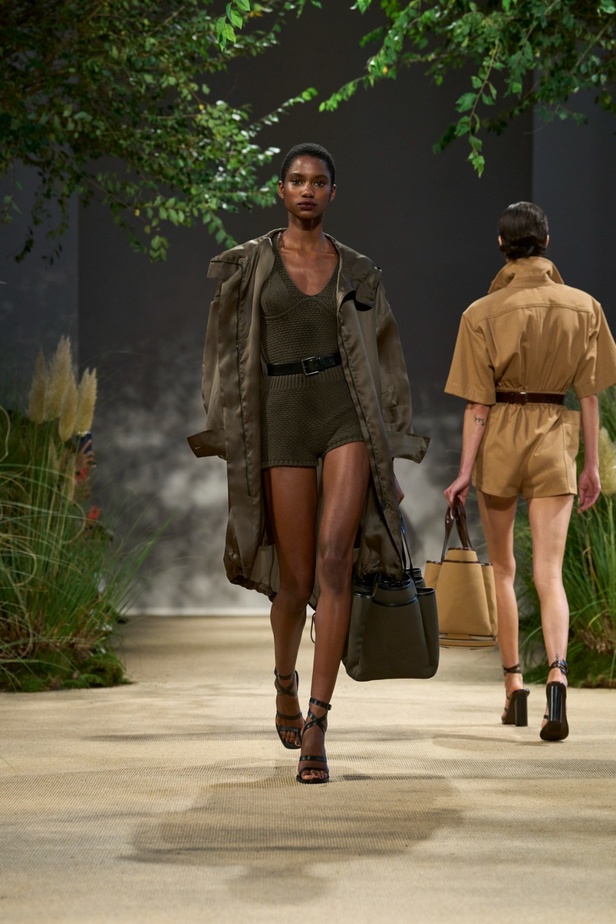 مجموعة Max Mara لربيع وصيف 2024