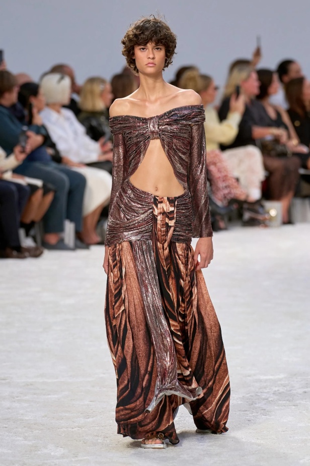 مجموعة Rabanne لربيع وصيف 2024