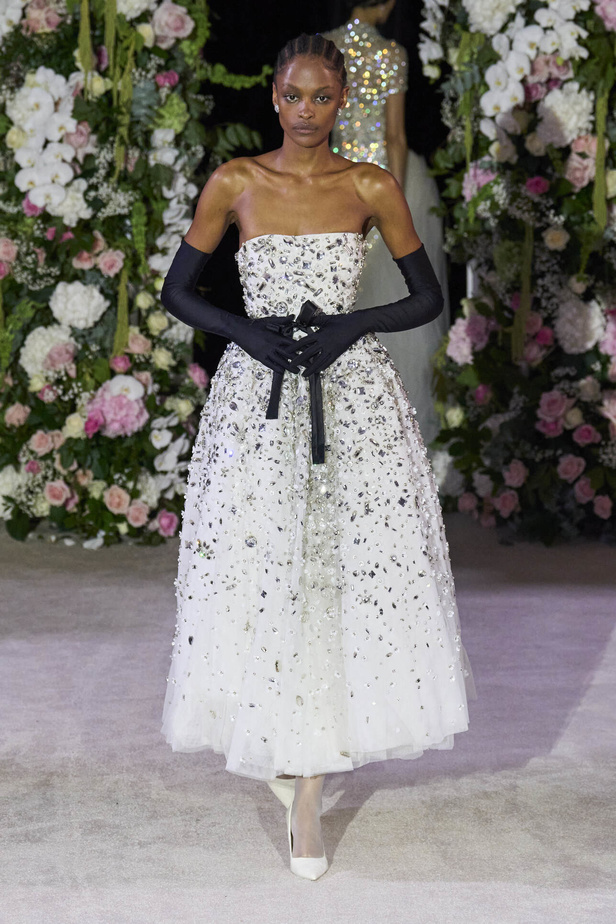 عرض Richard Quinn لربيع وصيف 2024