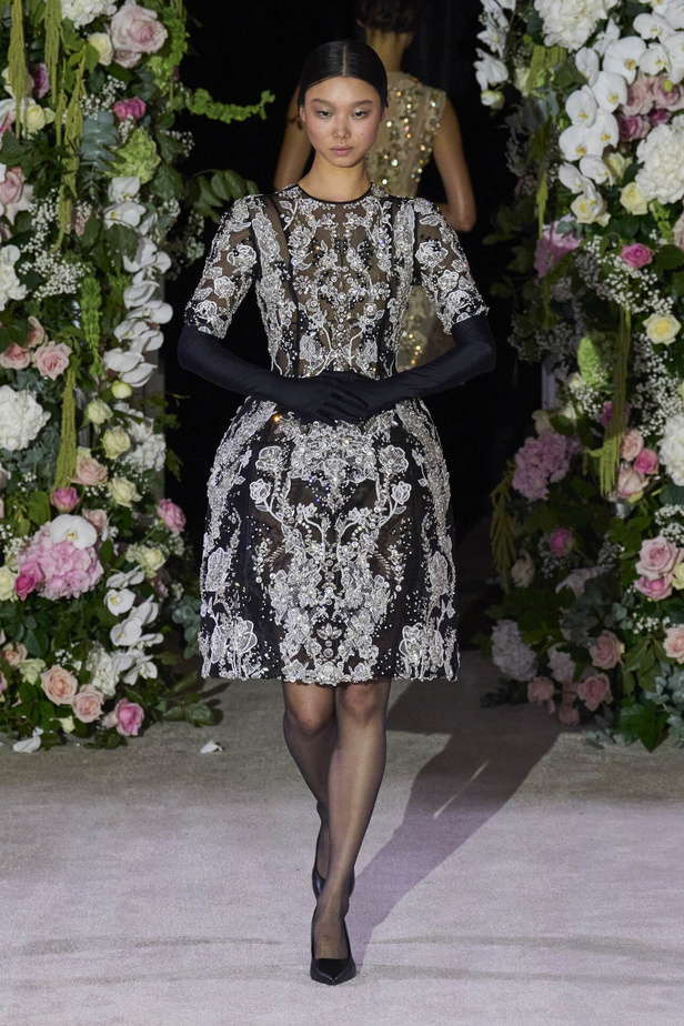 عرض Richard Quinn لربيع وصيف 2024