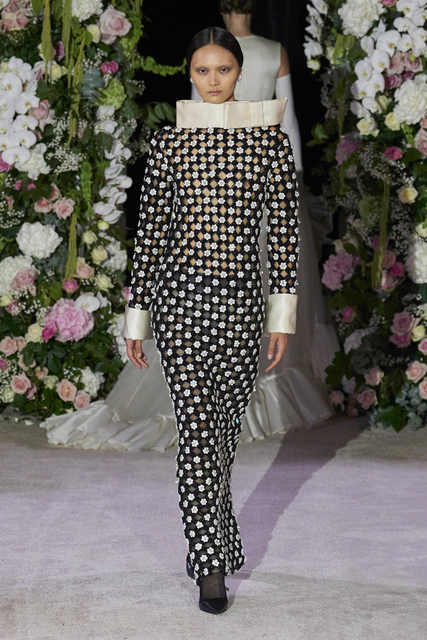 عرض Richard Quinn لربيع وصيف 2024