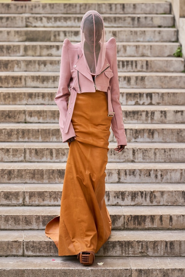 مجموعة Rick Owens لربيع وصيف 2024