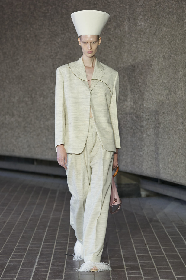 مجموعة Roksanda لربيع وصيف 2024 في لندن