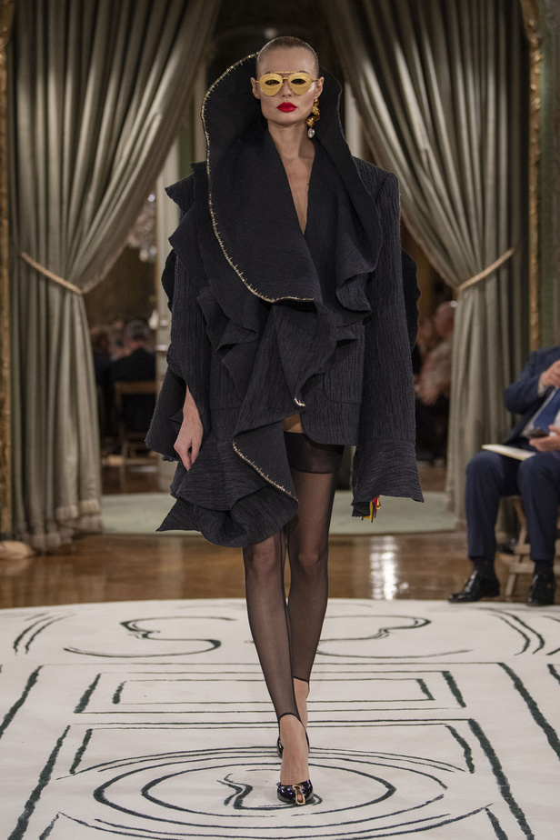 مجموعة Schiaparelli لربيع وصيف 2024