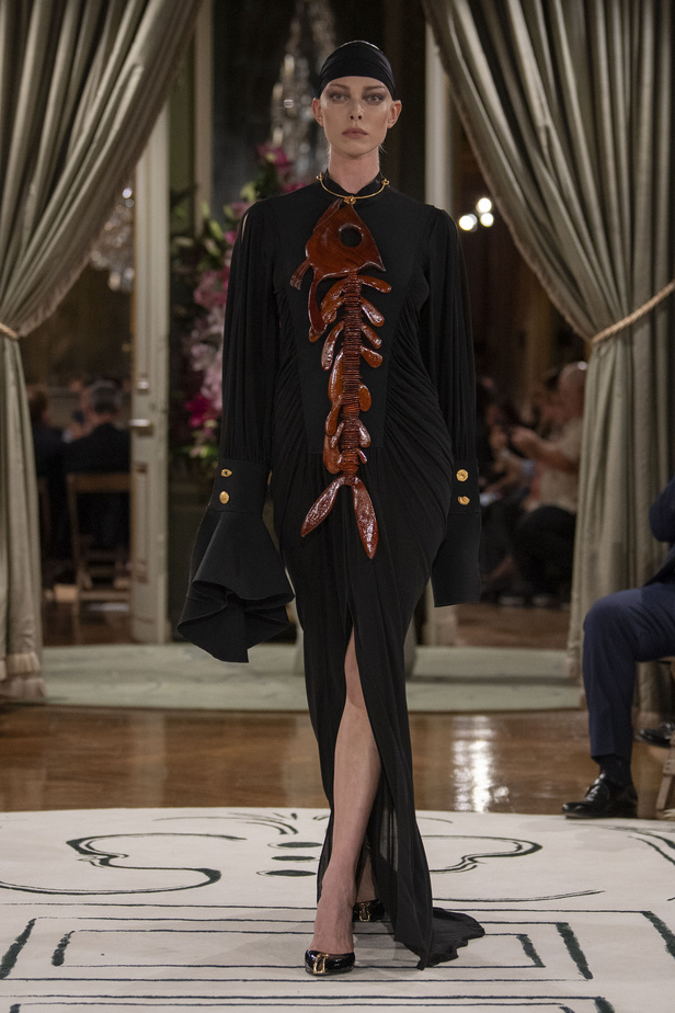 مجموعة Schiaparelli لربيع وصيف 2024
