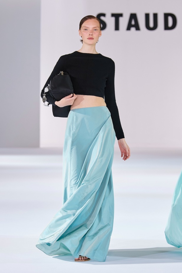 مجموعة Staud لربيع وصيف 2024