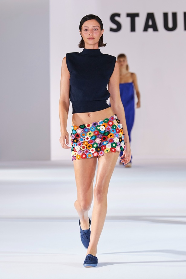 مجموعة Staud لربيع وصيف 2024