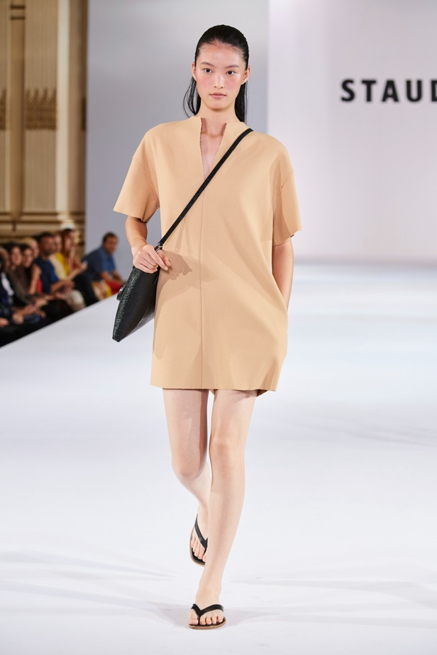 مجموعة Staud لربيع وصيف 2024