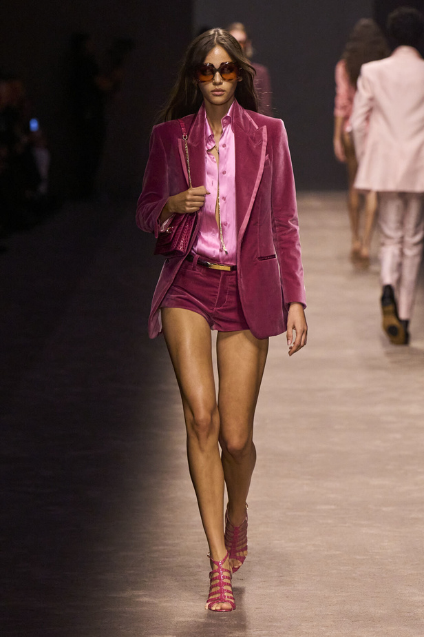 نقلة نوعية جديدة لـ TOM FORD مع إبقاء هوية الدار الأساسية