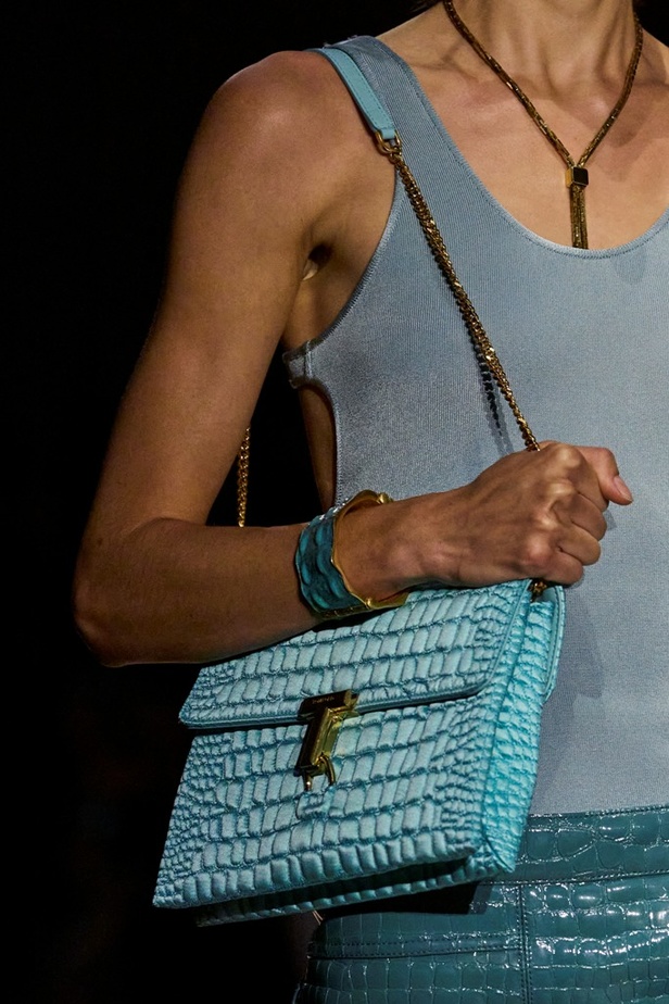 نقلة نوعية جديدة لـ TOM FORD مع إبقاء هوية الدار الأساسية