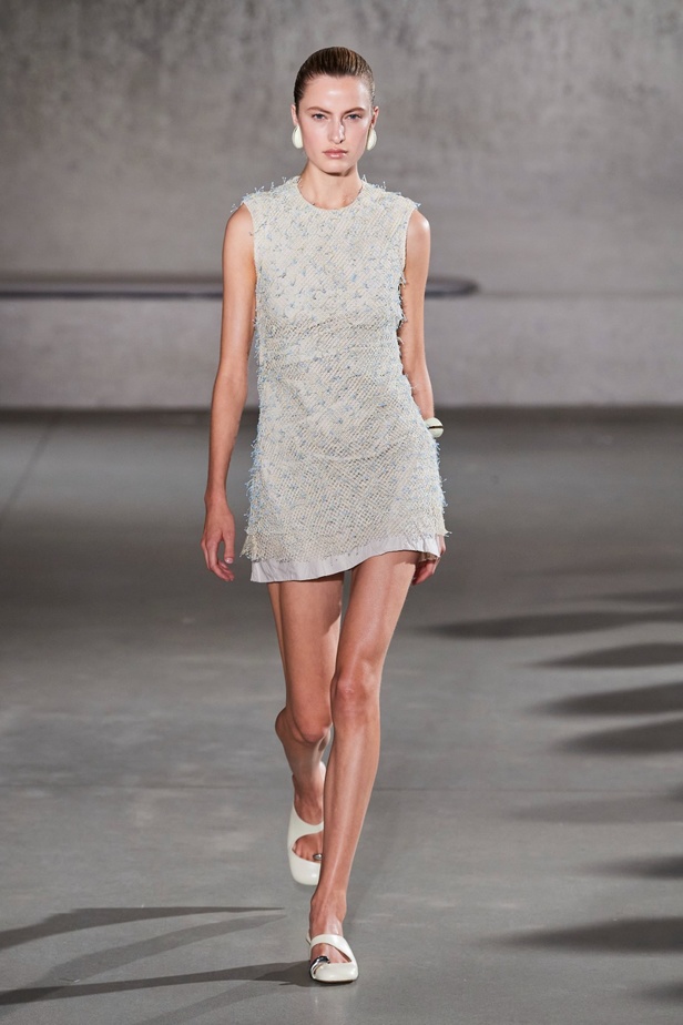 مجموعة Tory Burch لربيع وصيف 2024