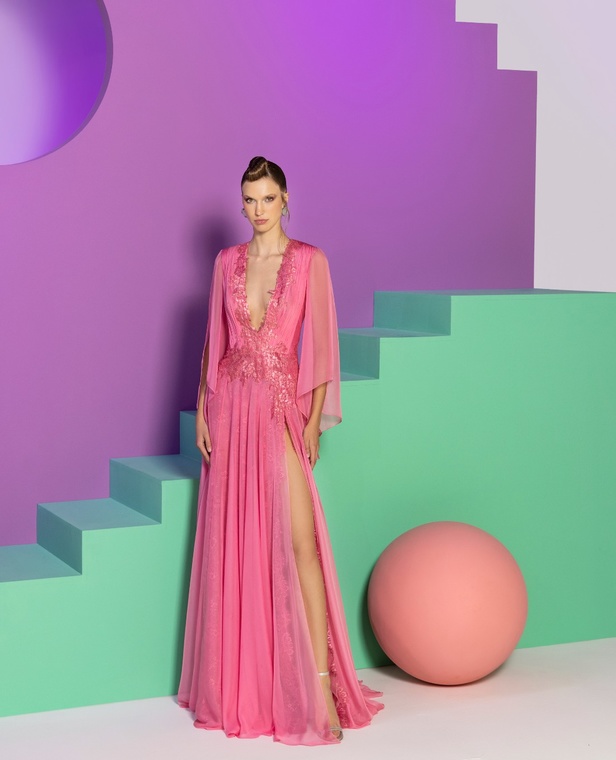 مجموعة نجا سعادة للأزياء الجاهزة لربيع وصيف 2024  