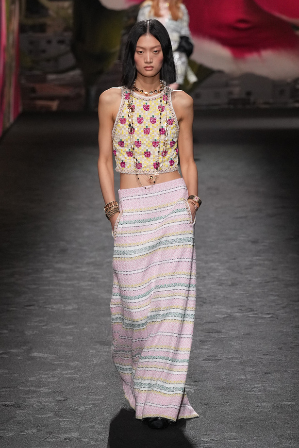 مجموعة CHANEL لربيع وصيف 2024 في باريس