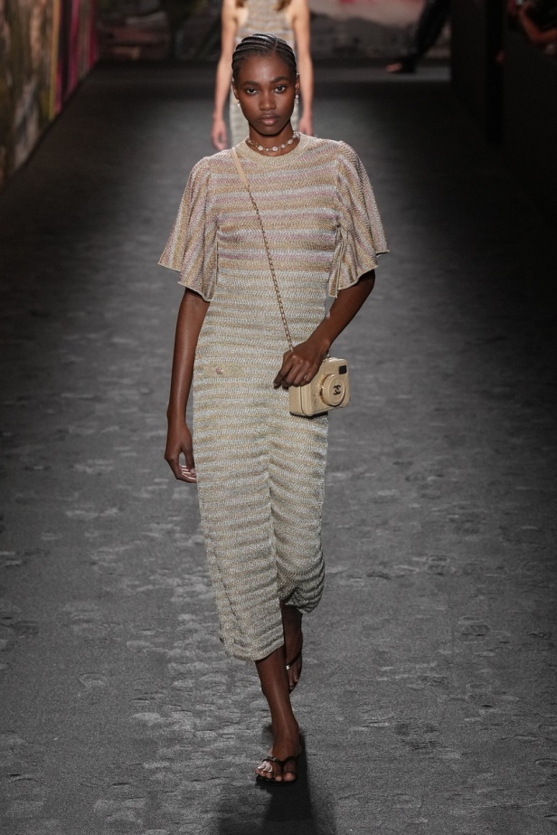 مجموعة CHANEL لربيع وصيف 2024 في باريس