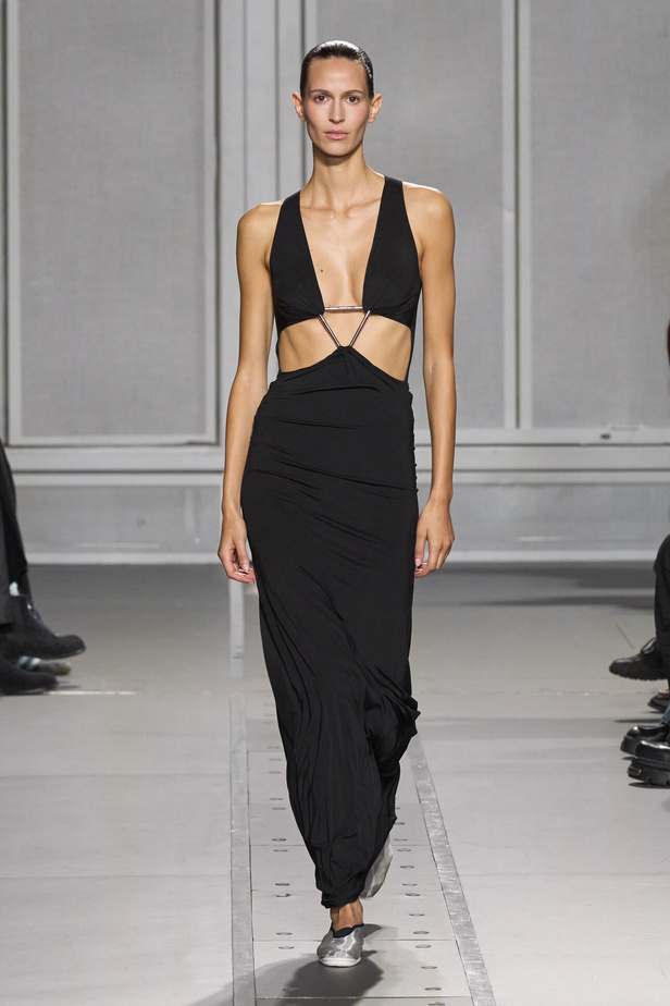 عرض أزياء Coperni لربيع وصيف 2024