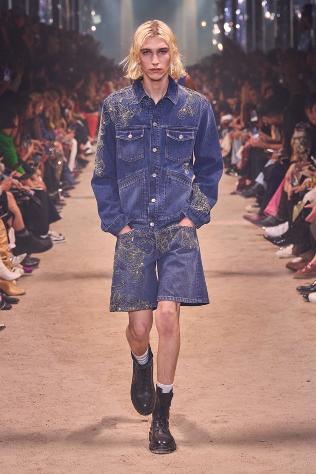 تصاميم Isabel Marant لربيع وصيف 2024 تجمع بين الخفة والأنوثة