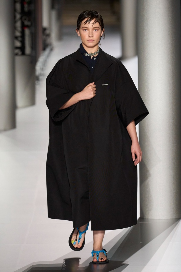 مجموعة Miu Miu لربيع وصيف 2024