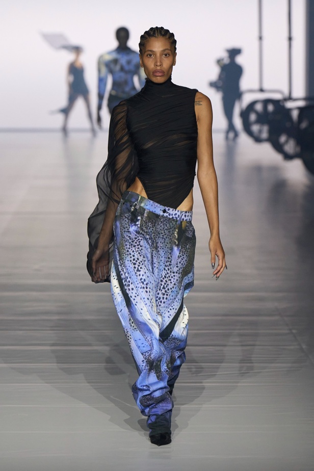 مجموعة Mugler لربيع وصيف 2024