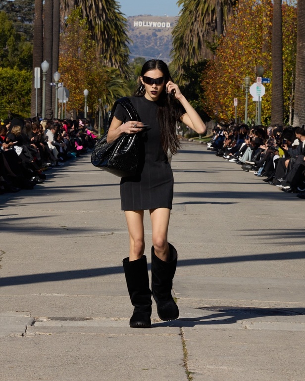 مجموعة Balenciaga لخريف 2024