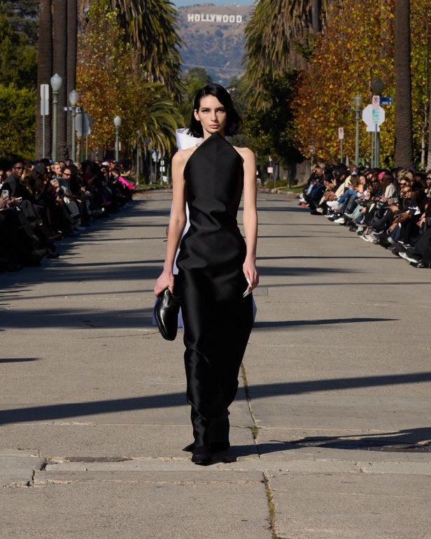 مجموعة Balenciaga لخريف 2024