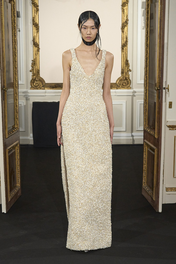 مجموعة Ashi Studio لربيع وصيف 2024 في باريس