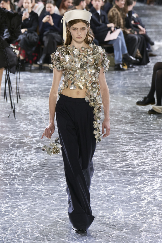 مجموعة Jean Paul Gauthier للأزياء الراقية لربيع وصيف 2024